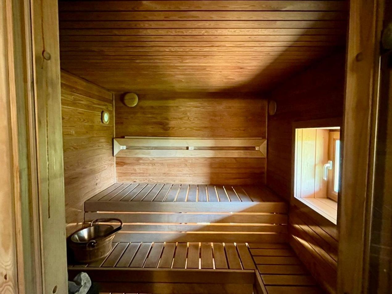 Chalet Restu Forest Saunahouse